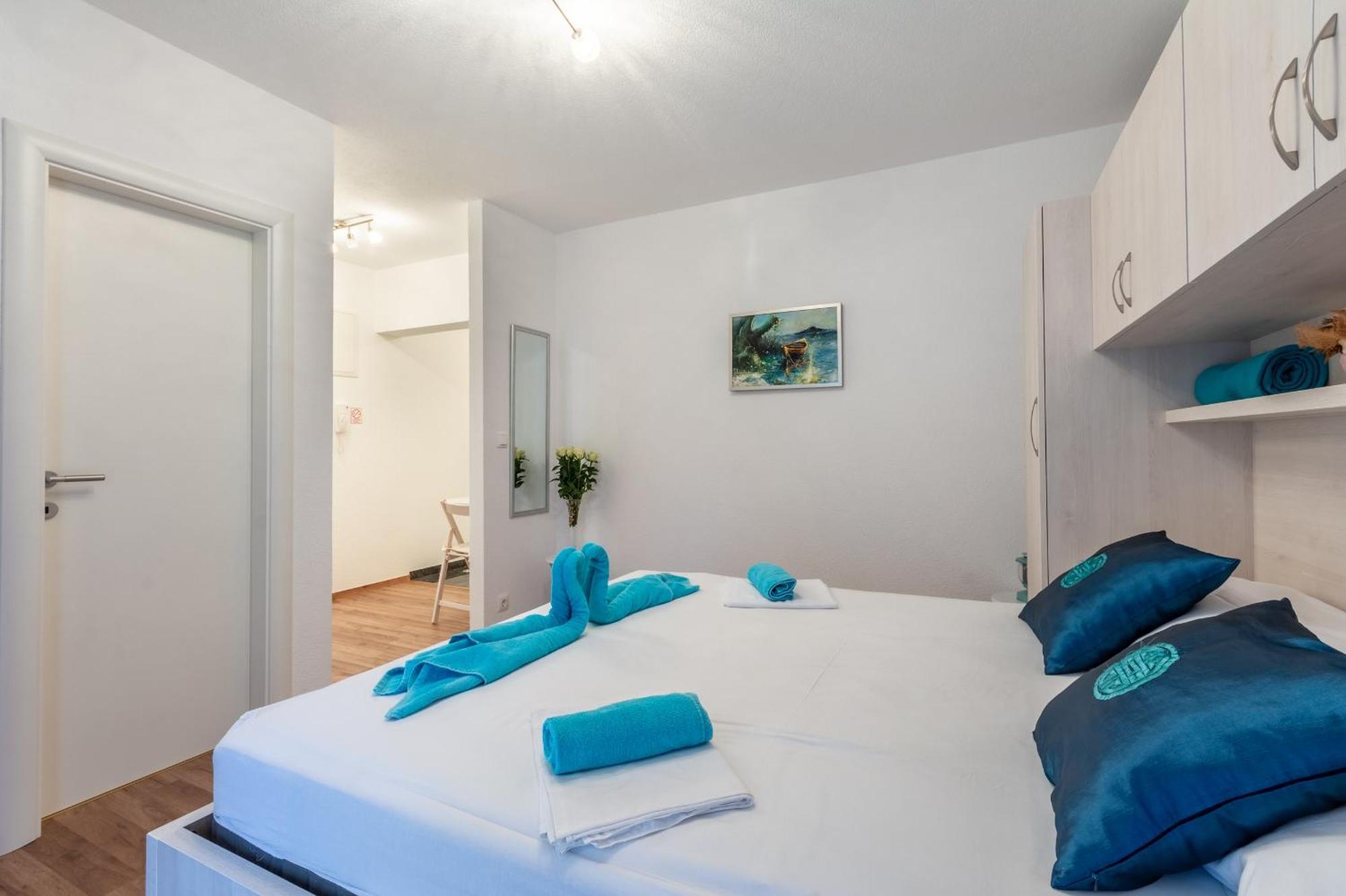 Family Friendly Apartments With A Swimming Pool Stanici, Omis - 18676 Quarto foto